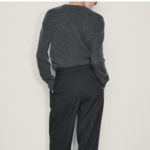 Zara Gray Crew Neck Sweater Long Sleeves Rib Trim 70% Wool Sz S - Picture 2 of 15